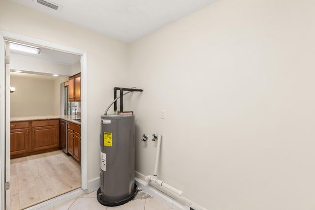 2431 Roberts Drive, Niceville, FL 32578