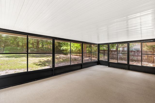 2431 Roberts Drive, Niceville, FL 32578