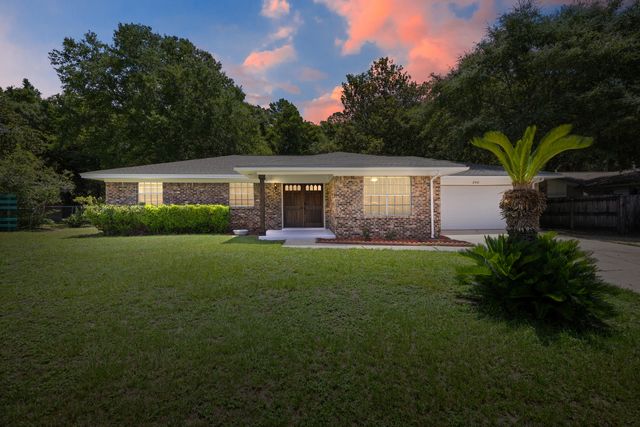 2431 Roberts Drive, Niceville, FL 32578