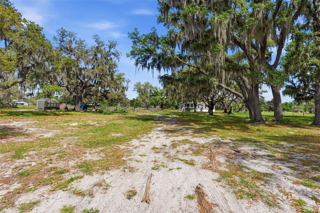 5625 HOG TOWN LANE, Myakka City, FL 34251