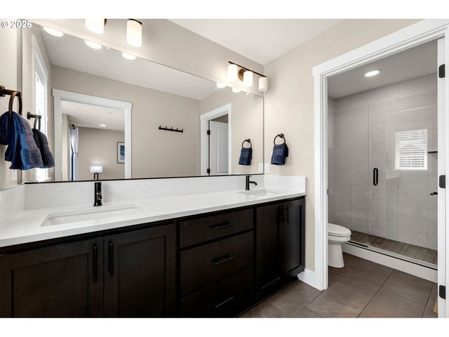 329 W LAUREL St, Washougal, WA 98671