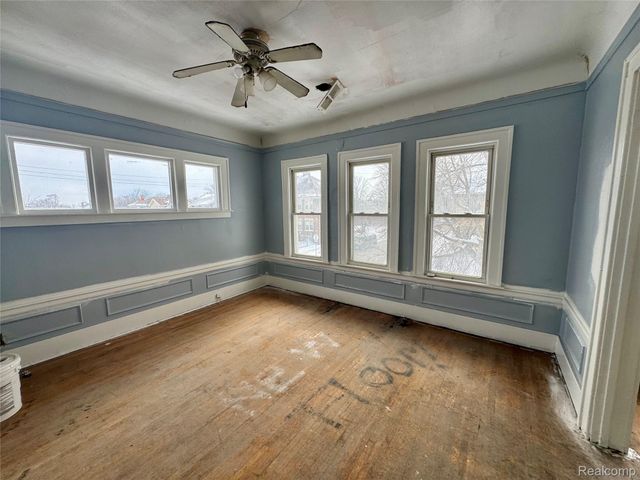 2900 Taylor Street, Detroit, MI 48206