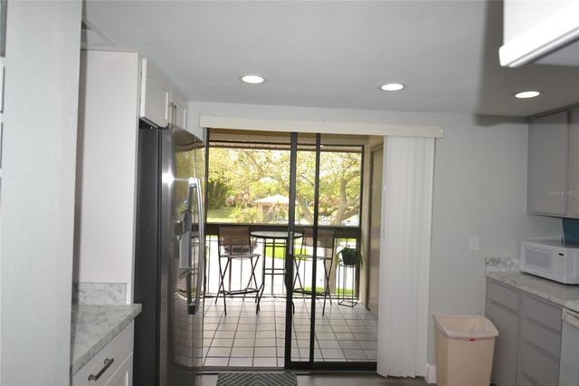 284 WOODLAKE WYNDE, Oldsmar, FL 34677