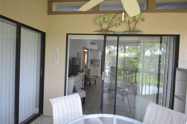 284 WOODLAKE WYNDE, Oldsmar, FL 34677