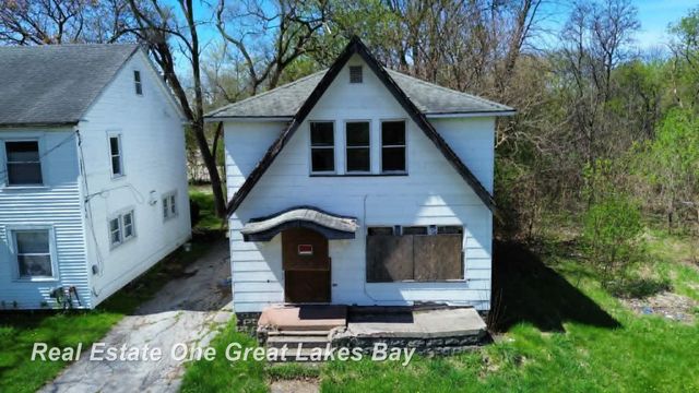 1317 S Park Avenue, Saginaw, MI 48601