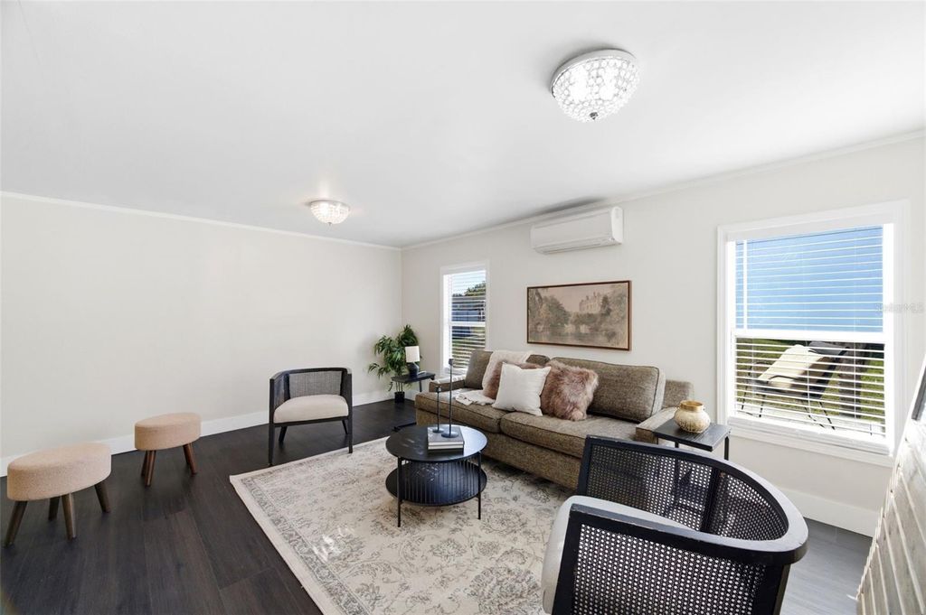 Image 10 of property listing at 6329 SADDLETREE DRIVE, Wesley Chapel, FL 33544