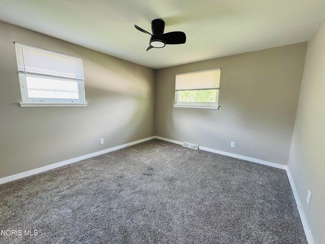 2605 Eton Place, Findlay, OH 45840