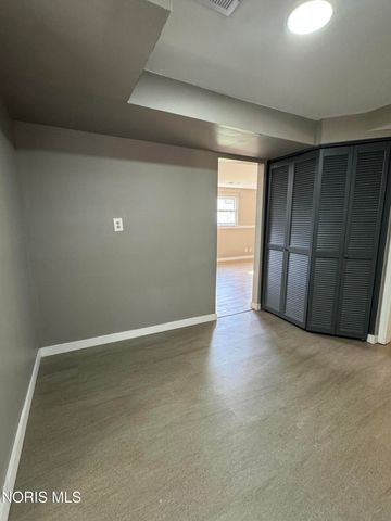 2605 Eton Place, Findlay, OH 45840