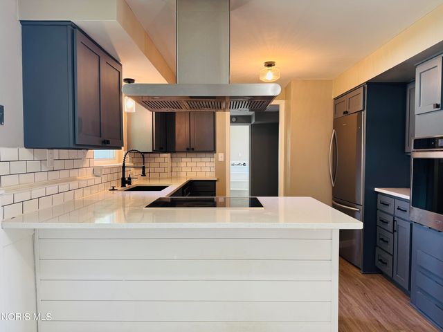 2605 Eton Place, Findlay, OH 45840