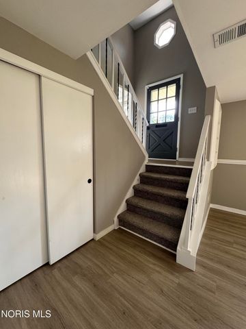 2605 Eton Place, Findlay, OH 45840