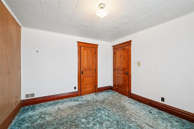 205 2nd Avenue, Atkins, IA 52206