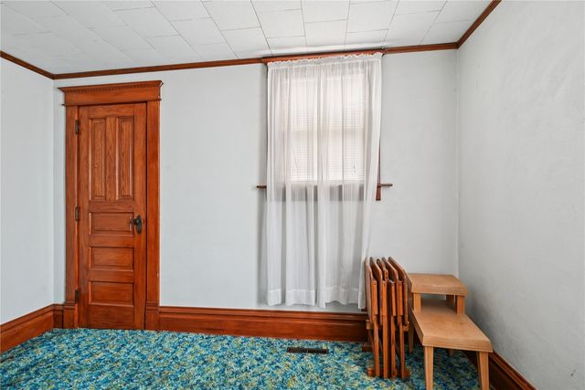 205 2nd Avenue, Atkins, IA 52206