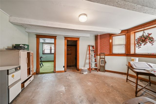 205 2nd Avenue, Atkins, IA 52206