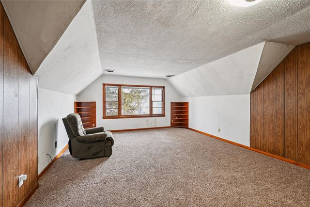 205 2nd Avenue, Atkins, IA 52206