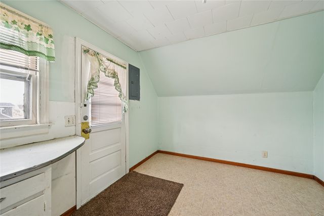 205 2nd Avenue, Atkins, IA 52206