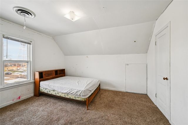 205 2nd Avenue, Atkins, IA 52206