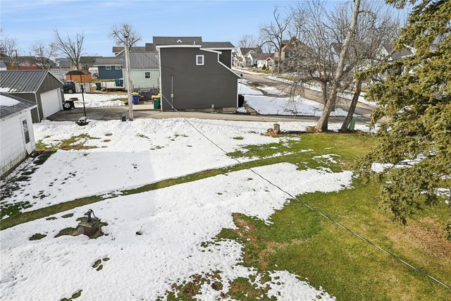 205 2nd Avenue, Atkins, IA 52206