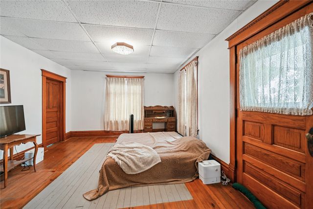 205 2nd Avenue, Atkins, IA 52206