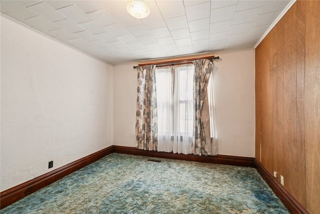 205 2nd Avenue, Atkins, IA 52206