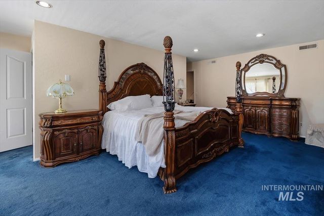 147 W 400 South, Jerome, ID 83338