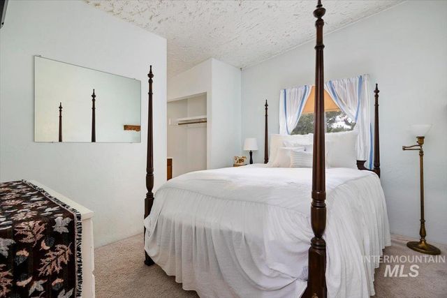 147 W 400 South, Jerome, ID 83338