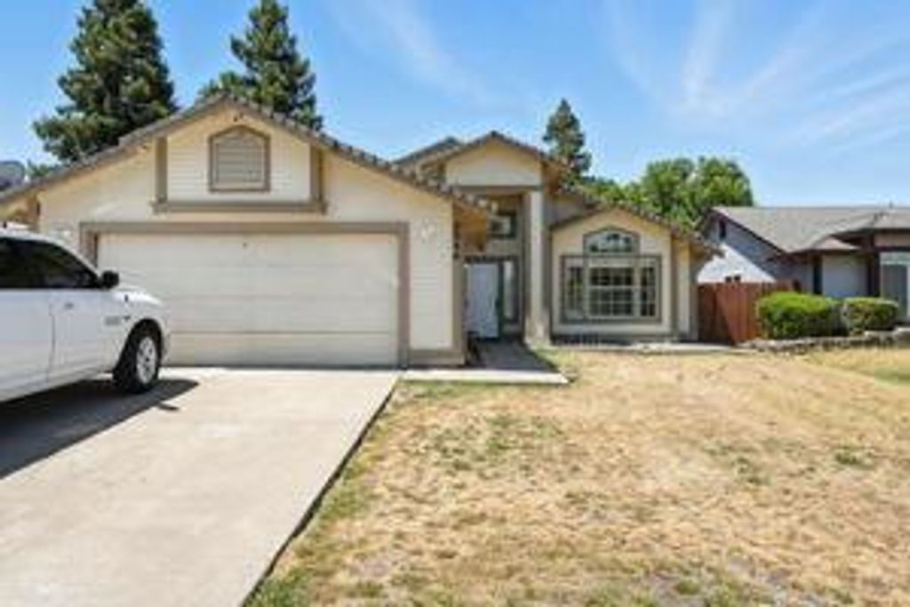 8044 torrente Way, Sacramento, CA 95823