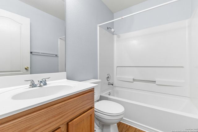 9027 Harbour Town, Selma, TX 78154