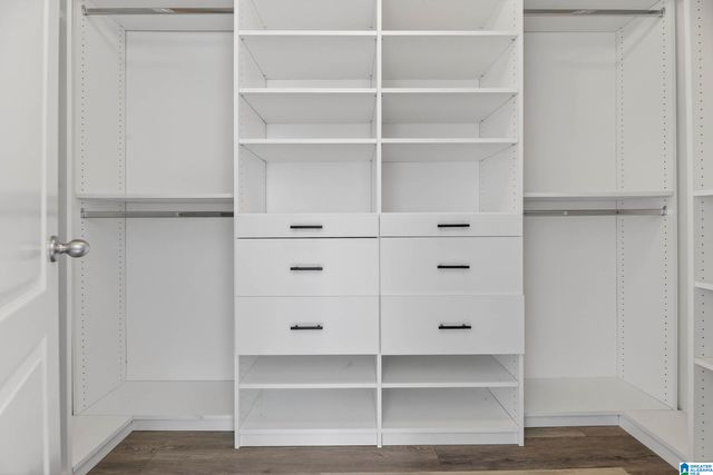 6741 SOUTHERN TRACE CIRCLE, Leeds, AL 35094