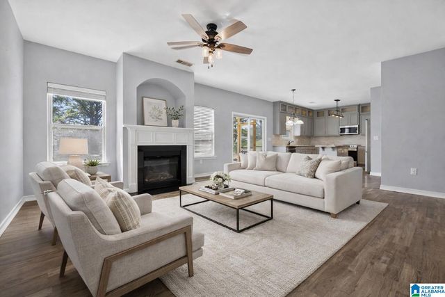 6741 SOUTHERN TRACE CIRCLE, Leeds, AL 35094