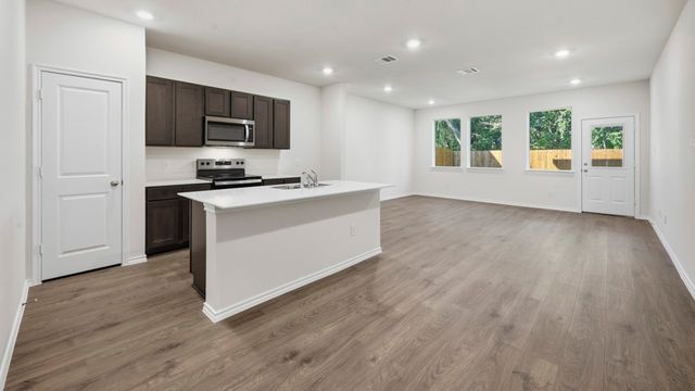 6926 Vining Drive, Princeton, TX 75407