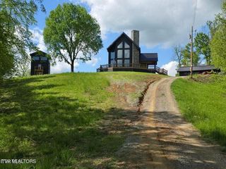 833 Duck Creek Road, Sneedville, TN 37869