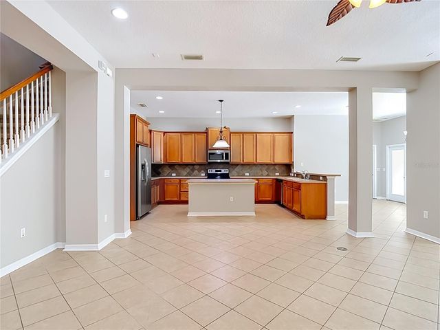 7220 NIGHT HERON DRIVE, Land O Lakes, FL 34637