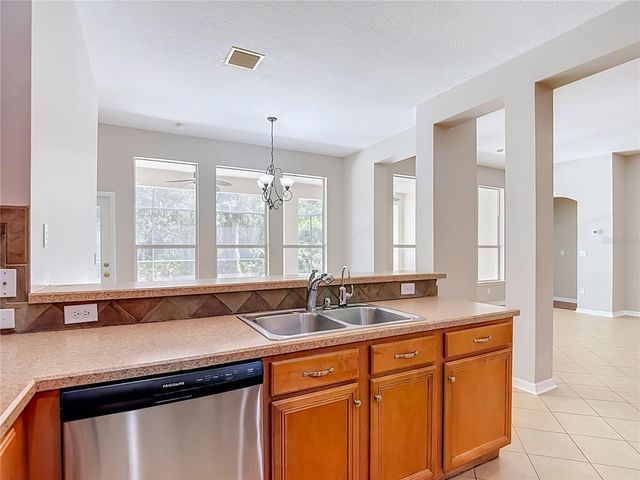 7220 NIGHT HERON DRIVE, Land O Lakes, FL 34637