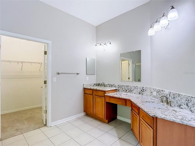 7220 NIGHT HERON DRIVE, Land O Lakes, FL 34637