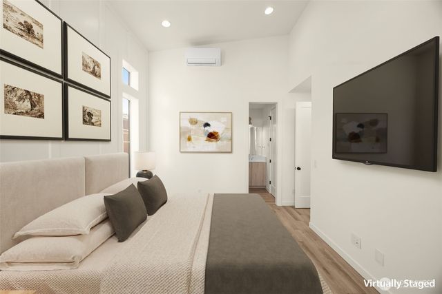 1860 1st Street, Kirkland, WA 98033