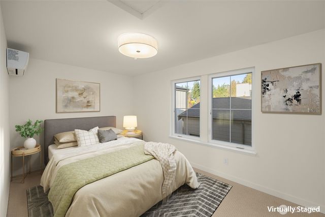 1860 1st Street, Kirkland, WA 98033