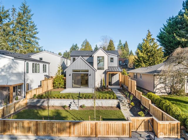1860 1st Street, Kirkland, WA 98033