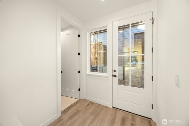 1860 1st Street, Kirkland, WA 98033