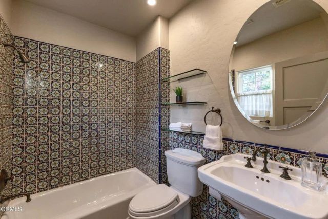 5116 Greencrest Road, La Canada Flintridge, CA 91011