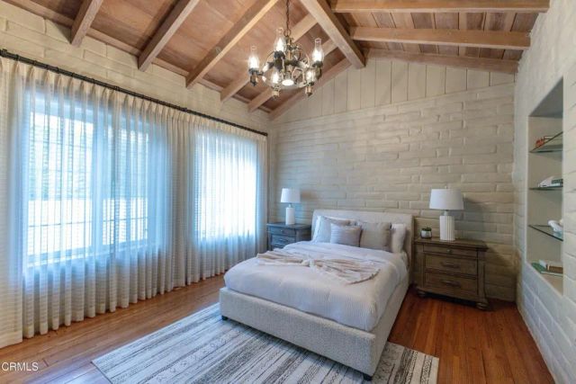 5116 Greencrest Road, La Canada Flintridge, CA 91011