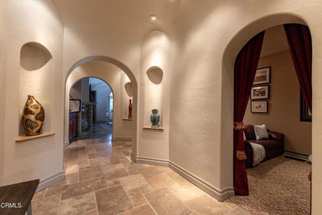 5116 Greencrest Road, La Canada Flintridge, CA 91011