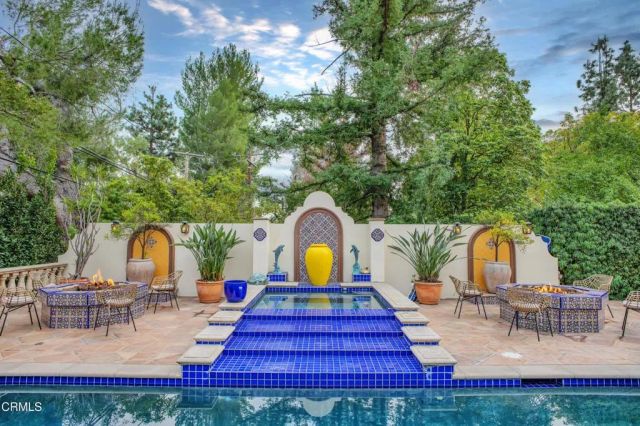 5116 Greencrest Road, La Canada Flintridge, CA 91011