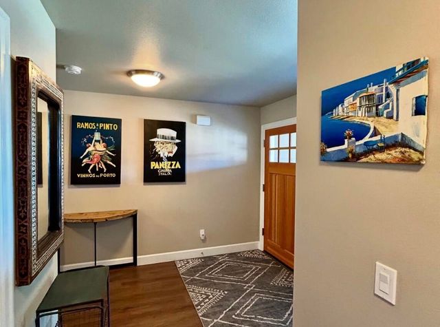 450 NE Oak Court, Redmond, OR 97756