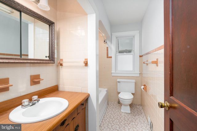 2700 DELSEA DR, Franklinville, NJ 08322