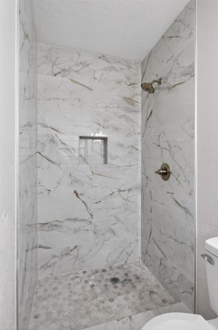 2814 Silver Pine Lane, Shreveport, LA 71108