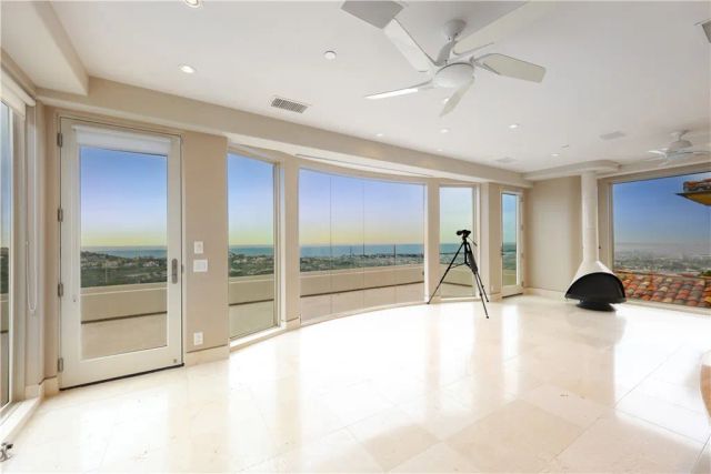 15 Goleta Point, Corona Del Mar, CA 92625