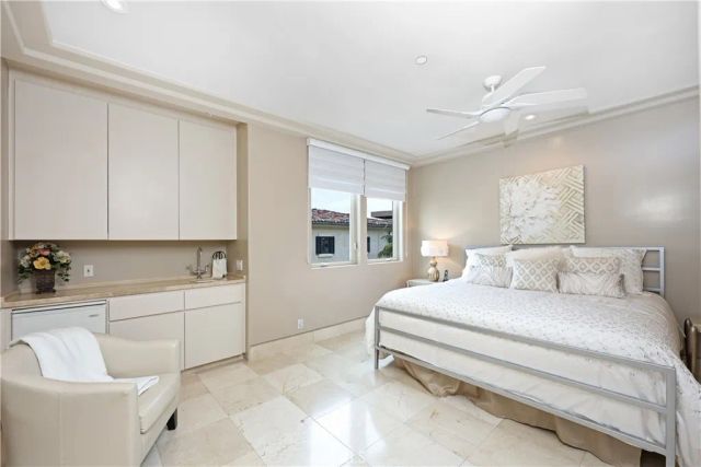 15 Goleta Point, Corona Del Mar, CA 92625