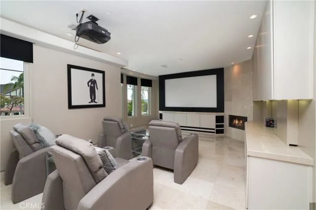 15 Goleta Point, Corona Del Mar, CA 92625