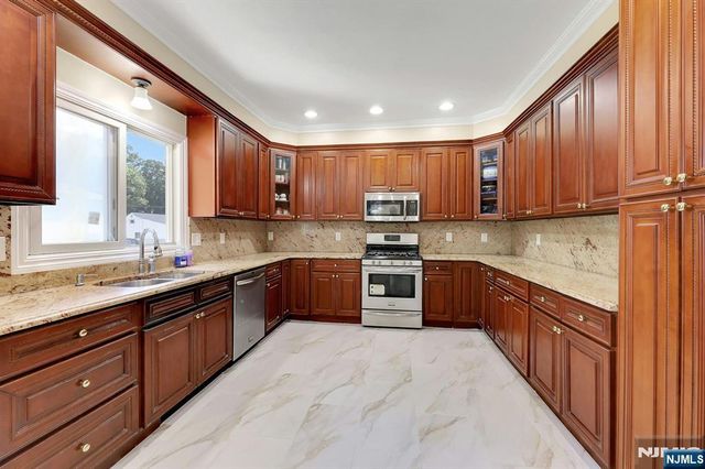 627 Concord Street, New Milford, NJ 07646