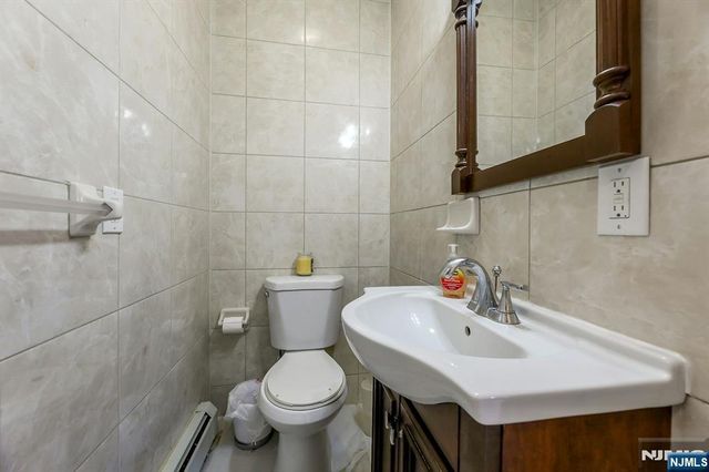 627 Concord Street, New Milford, NJ 07646